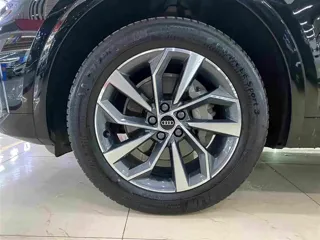 Audi Q5 2024 купить из Китая, цена 5 264 000 ₽ — Suifenhe Auto