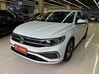 Volkswagen Bora 2025 купить из Китая, цена 1 668 000 ₽ — Suifenhe Auto