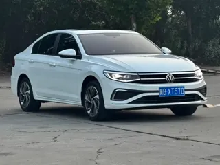 Volkswagen Bora 2025 купить из Китая, цена 1 552 000 ₽ — Suifenhe Auto