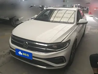 Volkswagen Bora 2023 купить из Китая, цена 1 302 000 ₽ — Suifenhe Auto