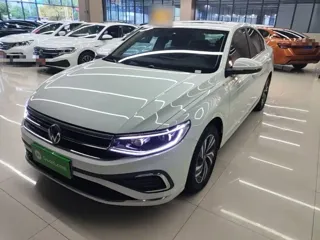 Volkswagen Bora 2025 купить из Китая, цена 1 685 000 ₽ — Suifenhe Auto