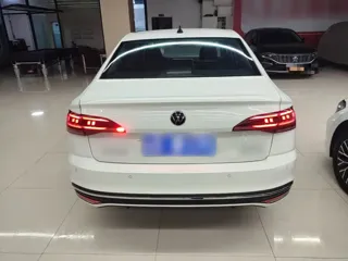 Volkswagen Bora 2025 купить из Китая, цена 1 685 000 ₽ — Suifenhe Auto