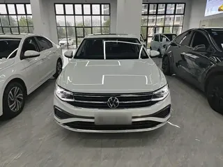 Volkswagen Bora 2025 купить из Китая, цена 1 870 000 ₽ — Suifenhe Auto
