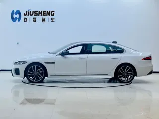 Jaguar XFL 2024 купить из Китая, цена 6 212 000 ₽ — Suifenhe Auto