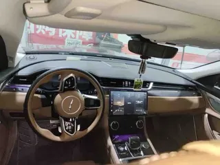 Jaguar XFL 2026 купить из Китая, цена 5 681 000 ₽ — Suifenhe Auto