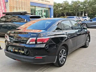 Venucia D60 2019 купить из Китая, цена 1 170 000 ₽ — Suifenhe Auto