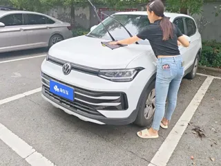 Volkswagen Tharu 2024 купить из Китая, цена 1 683 000 ₽ — Suifenhe Auto