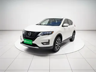 Nissan X-Trail 2023 купить из Китая, цена 1 979 000 ₽ — Suifenhe Auto