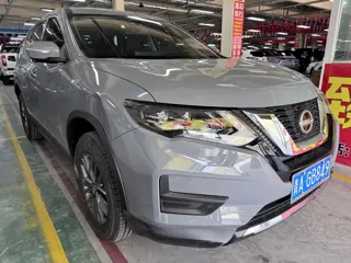 Nissan X-Trail 2025 купить из Китая, цена 2 877 000 ₽ — Suifenhe Auto