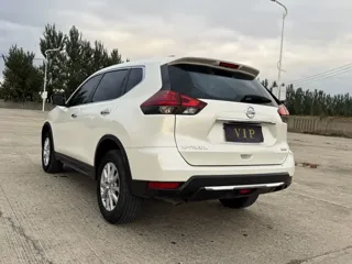 Nissan X-Trail 2023 купить из Китая, цена 2 181 000 ₽ — Suifenhe Auto