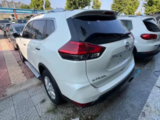 Nissan X-Trail 2018 купить из Китая, цена 1 982 000 ₽ — Suifenhe Auto