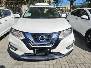 Nissan X-Trail 2018 купить из Китая, цена 2 012 000 ₽ — Suifenhe Auto