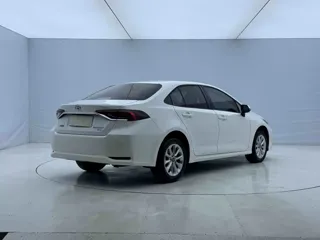 Toyota Corolla 2023 купить из Китая, цена 1 605 000 ₽ — Suifenhe Auto