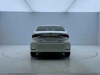Toyota Corolla 2023 купить из Китая, цена 1 605 000 ₽ — Suifenhe Auto