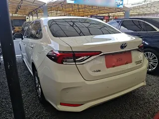 Toyota Corolla 2021 купить из Китая, цена 1 764 000 ₽ — Suifenhe Auto