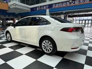 Toyota Corolla 2022 купить из Китая, цена 1 515 000 ₽ — Suifenhe Auto