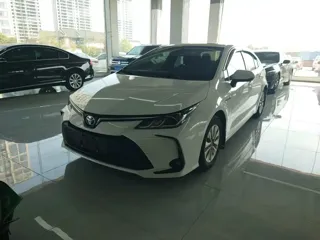 Toyota Corolla 2023 купить из Китая, цена 1 715 000 ₽ — Suifenhe Auto