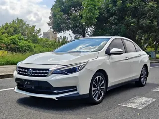 Venucia D60 2018 купить из Китая, цена 1 108 000 ₽ — Suifenhe Auto