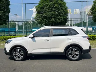 Kia SPORTAGE 2021 купить из Китая, цена 1 464 000 ₽ — Suifenhe Auto