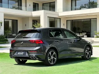 Volkswagen Golf 2023 купить из Китая, цена 1 977 000 ₽ — Suifenhe Auto