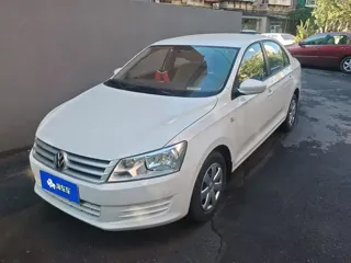 Volkswagen Santana 2020 купить из Китая, цена 1 121 000 ₽ — Suifenhe Auto