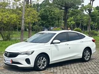 Buick Verano 2024 купить из Китая, цена 2 433 000 ₽ — Suifenhe Auto