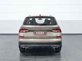 Skoda Kamiq 2019 купить из Китая, цена 1 218 000 ₽ — Suifenhe Auto