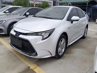 Toyota Levin 2021 купить из Китая, цена 1 658 000 ₽ — Suifenhe Auto