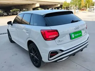Audi Q2L 2023 купить из Китая, цена 1 750 000 ₽ — Suifenhe Auto