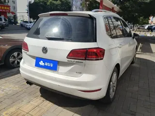 Volkswagen Golf Sportsvan 2018 купить из Китая, цена 1 356 000 ₽ — Suifenhe Auto