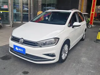 Volkswagen Golf Sportsvan 2019 купить из Китая, цена 1 362 000 ₽ — Suifenhe Auto