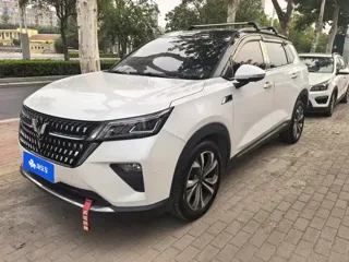 Wuling Xingchen 2024 купить из Китая, цена 1 404 000 ₽ — Suifenhe Auto