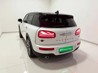 MINI CLUBMAN 2024 купить из Китая, цена 4 041 000 ₽ — Suifenhe Auto