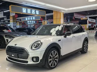 MINI CLUBMAN 2024 купить из Китая, цена 4 220 000 ₽ — Suifenhe Auto