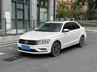 Volkswagen Bora 2018 купить из Китая, цена 1 146 000 ₽ — Suifenhe Auto