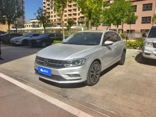 Volkswagen Bora 2019 купить из Китая, цена 1 256 000 ₽ — Suifenhe Auto