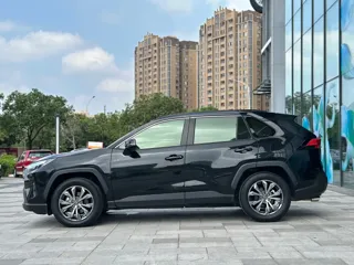 Toyota RAV4 2024 купить из Китая, цена 3 773 000 ₽ — Suifenhe Auto
