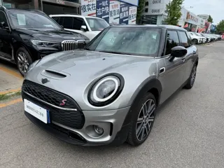 MINI CLUBMAN 2024 купить из Китая, цена 6 141 000 ₽ — Suifenhe Auto
