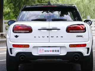 MINI CLUBMAN 2024 купить из Китая, цена 5 897 000 ₽ — Suifenhe Auto