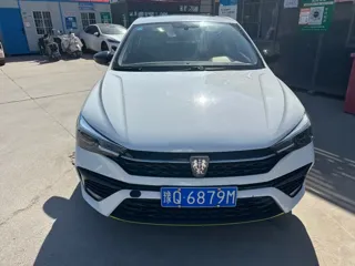 Roewe i5 2022 купить из Китая, цена 1 038 000 ₽ — Suifenhe Auto