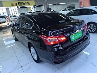 Nissan Sylphy 2018 купить из Китая, цена 1 371 000 ₽ — Suifenhe Auto