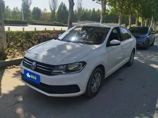 Volkswagen Santana 2020 купить из Китая, цена 1 129 000 ₽ — Suifenhe Auto