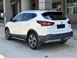 Nissan Qashqai 2022 купить из Китая, цена 1 807 000 ₽ — Suifenhe Auto