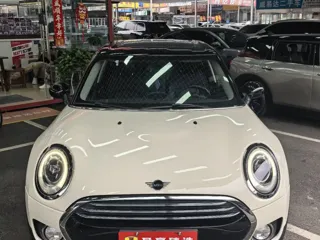 MINI CLUBMAN 2018 купить из Китая, цена 2 076 000 ₽ — Suifenhe Auto