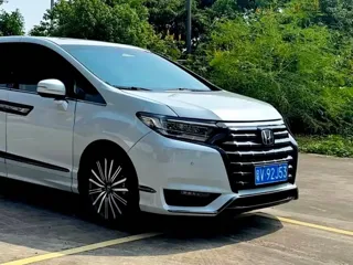 Honda Elysion 2024 купить из Китая, цена 4 354 000 ₽ — Suifenhe Auto