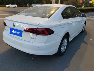 Volkswagen Bora 2018 купить из Китая, цена 1 186 000 ₽ — Suifenhe Auto