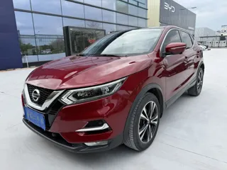 Nissan Qashqai 2020 купить из Китая, цена 2 008 000 ₽ — Suifenhe Auto