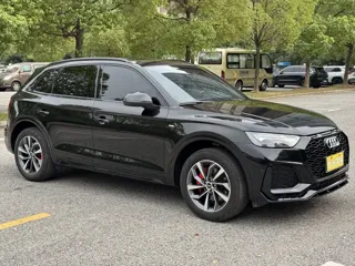 Audi Q5 2024 купить из Китая, цена 5 376 000 ₽ — Suifenhe Auto