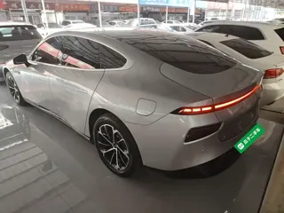 XPeng P7+ 2023 купить из Китая, цена 4 109 000 ₽ — Suifenhe Auto