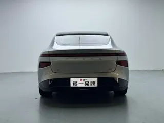 XPeng P7+ 2021 купить из Китая, цена 3 871 000 ₽ — Suifenhe Auto